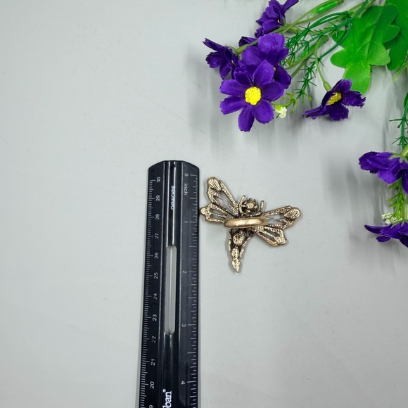 Vintage Gold Crystal Dragonfly Cocktail Statement Ring - Picture 6 of 7